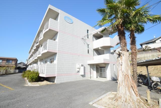 物件外観写真1　(建物外観)