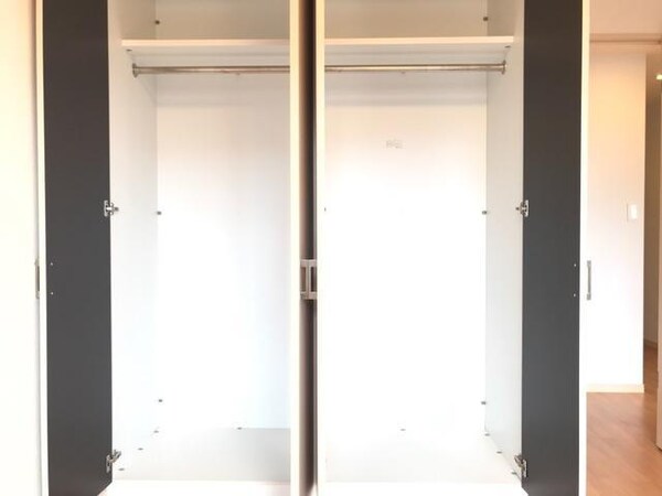 居室(クローゼット)