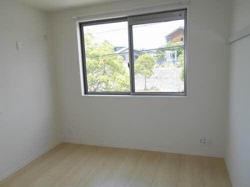 物件内観写真3　(洋室　6帖)