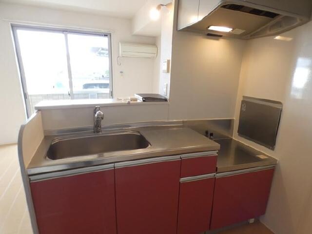 物件内観写真6　(カウンターキッチン)