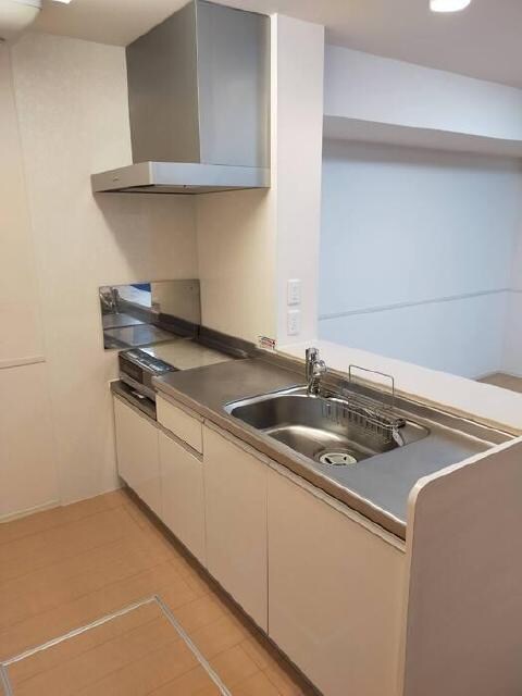 物件内観写真6　(対面キッチン)