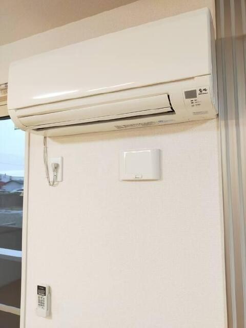 物件内観写真13　(エアコン)