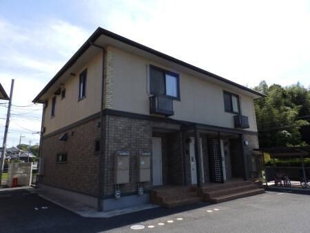 物件外観写真1　(建物外観)