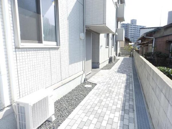 居室(エントランス)