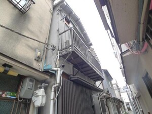 西九条戸建 菖蒲外観写真