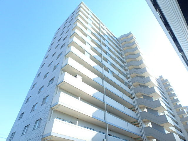 グランドハイツ今泉 東棟