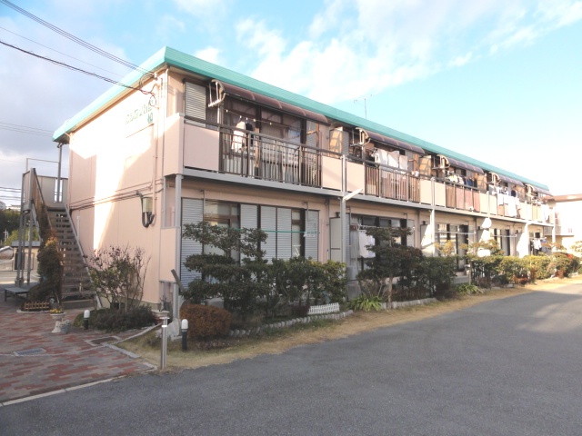 ファミリーハイツ南口