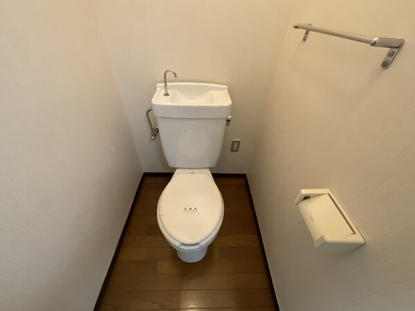 トイレ(トイレです)