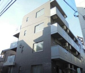 プラジュティー外観写真