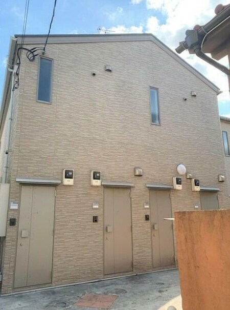オーパスワン外観写真