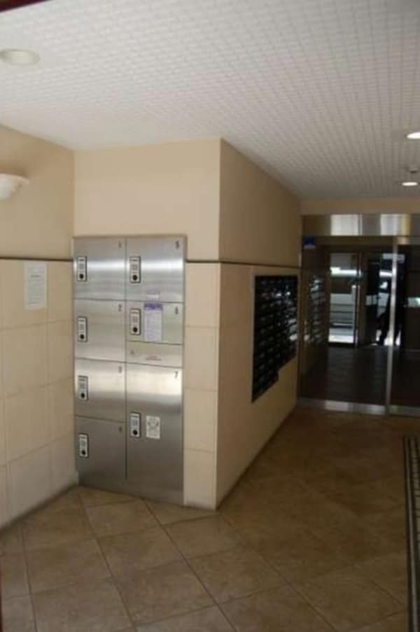 敷地内/建物