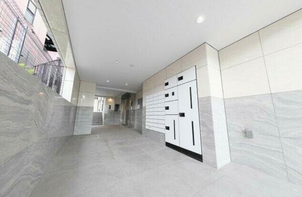 敷地内/建物