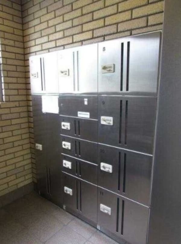 敷地内/建物