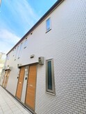 新力館