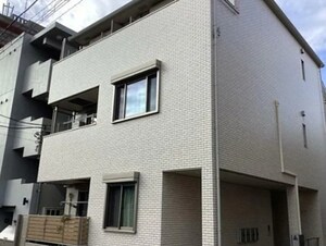 グリシーヌ千鳥外観写真