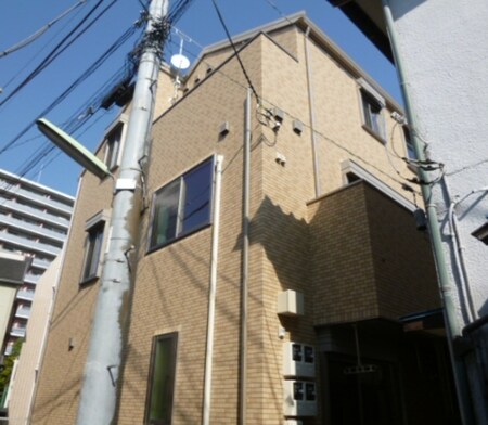 ピーナッツハウス外観写真
