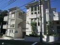 トロワ