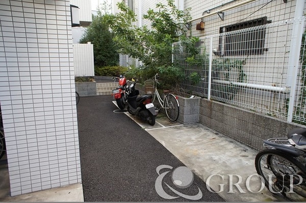 敷地内/建物