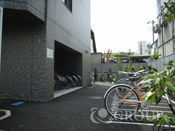 敷地内/建物