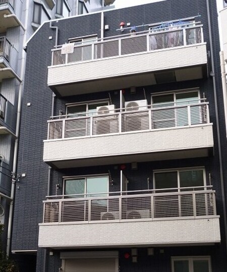 キャビン外観写真