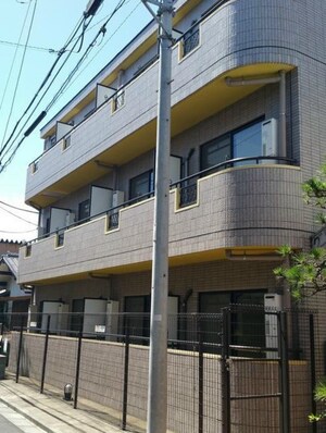 グローリーマンションI外観写真