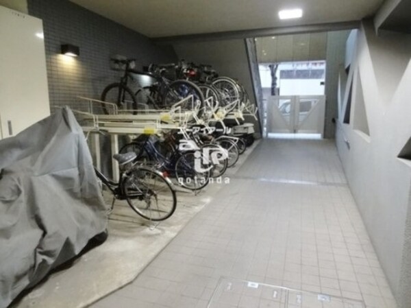 敷地内/建物