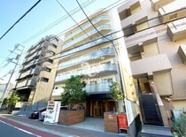 京浜東北線・根岸線 大井町駅 9階建 築8年の外観写真