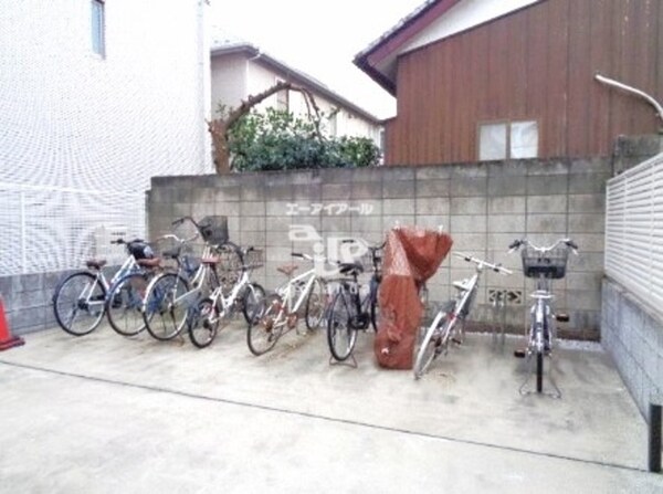 敷地内/建物