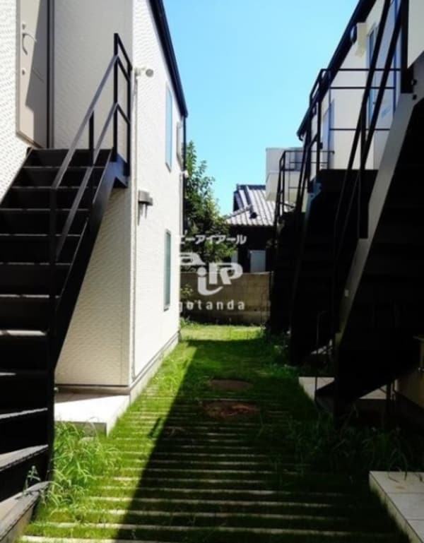 敷地内/建物