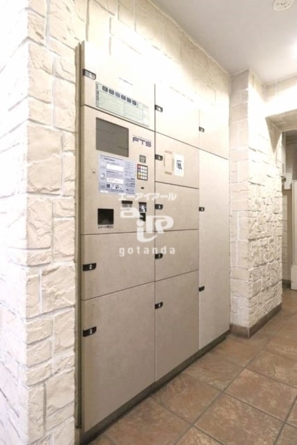 敷地内/建物