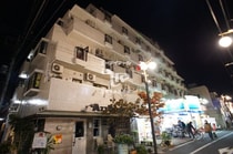 東急大井町線 戸越公園駅 6階建 築39年の外観写真