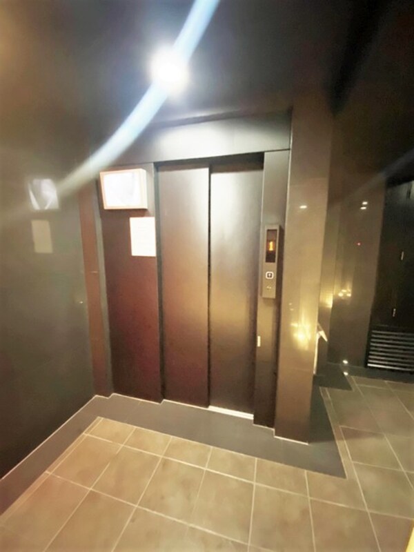 敷地内/建物