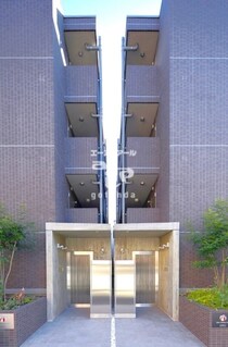 東急目黒線 不動前駅 4階建 築9年の外観写真