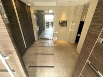 東急多摩川線 鵜の木駅 4階建 築11年の外観写真