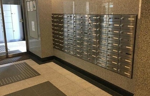 敷地内/建物