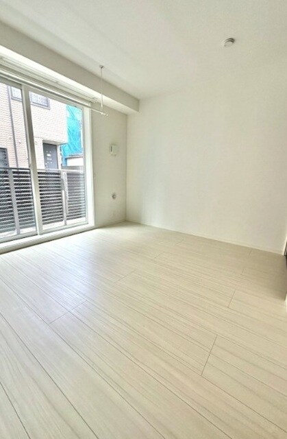 物件内観写真4　(洋室)