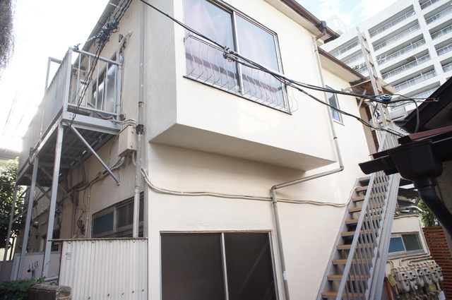 東広ホームズ