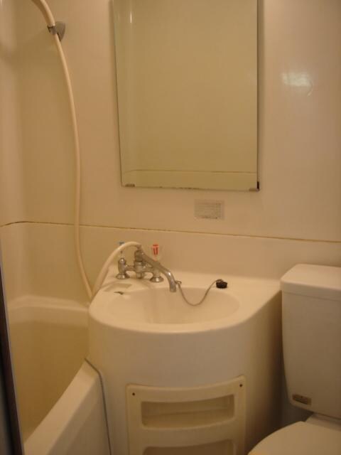 ソフトタウン青山の洗面所