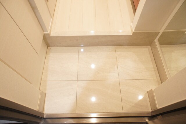 ハーモニーレジデンス武蔵小杉♯002の玄関