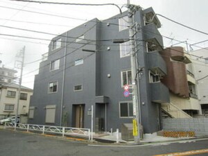 フルス・パラスト外観写真