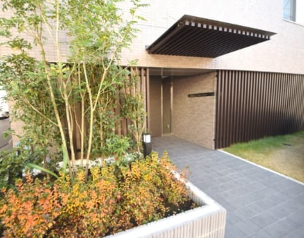 敷地内/建物