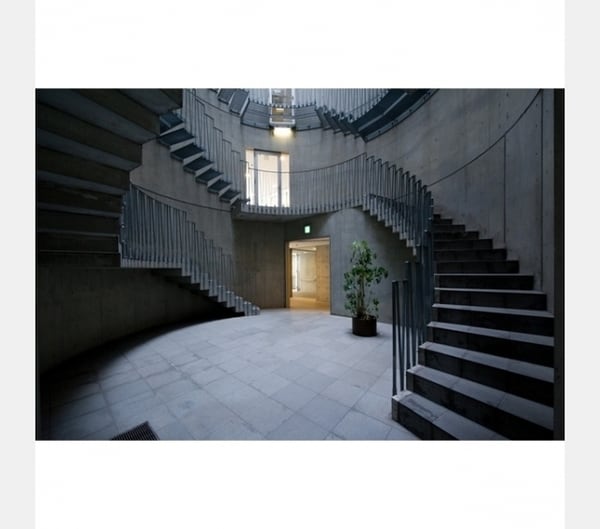 敷地内/建物