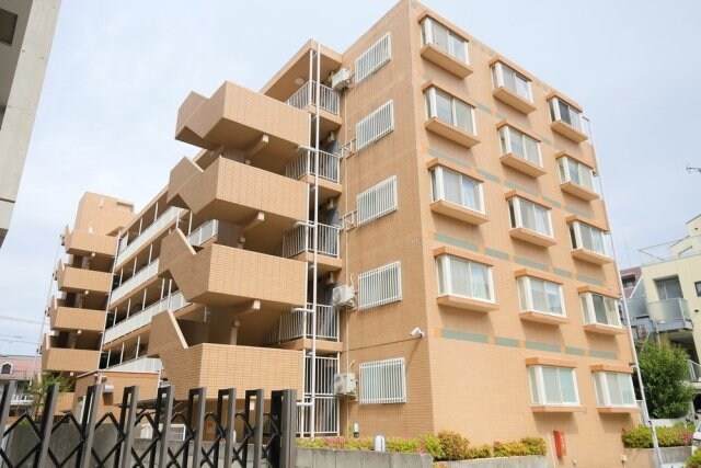 プロヴァンスの物件外観写真