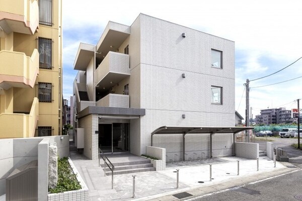 敷地内/建物