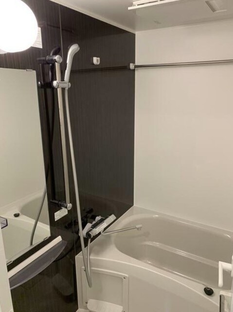 物件内観写真16　(浴室乾燥完備)