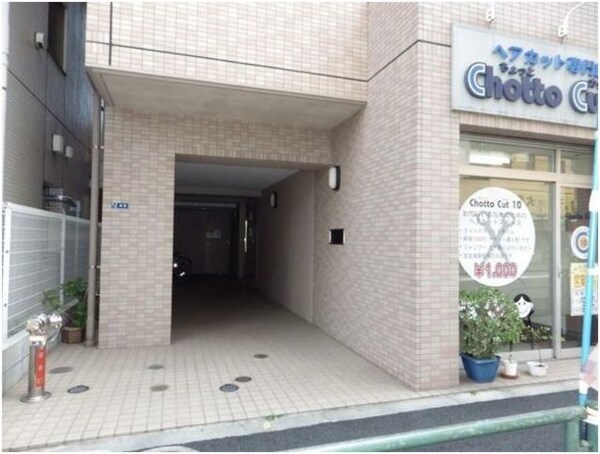 エントランス