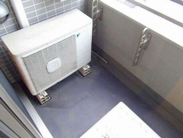 物件内観写真13　(バルコニーあります)