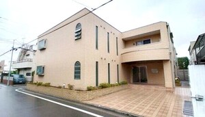 プライムコート中野外観写真
