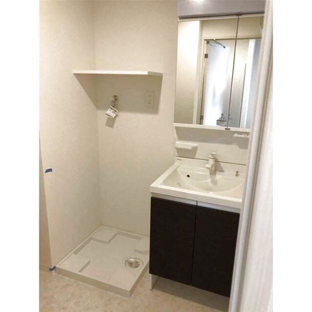 物件内観写真8　(独立洗面台)