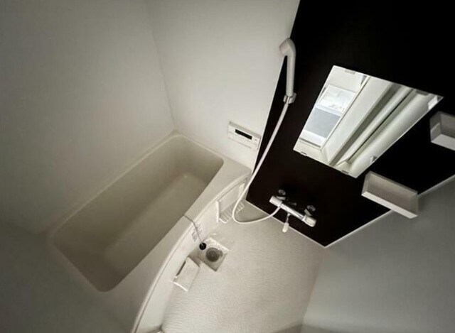 物件内観写真6　(バスルーム)